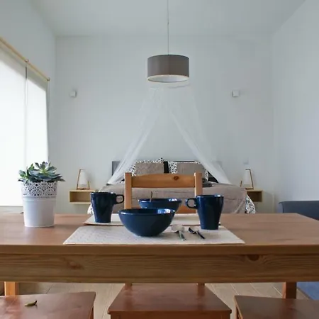 Artlab Residency. Estudio Sur Semesterbostad